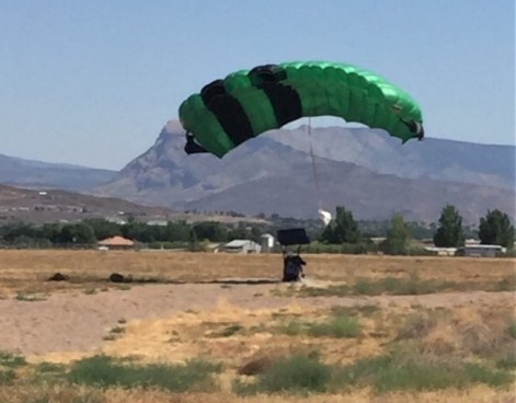 Tiff Landing (1) (Medium)